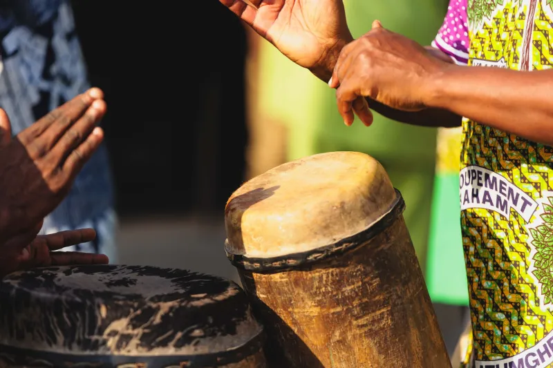 From Crash Cymbals to Cowhide: Why Seasoned Drummers Are Stripping Down to the Bodhán